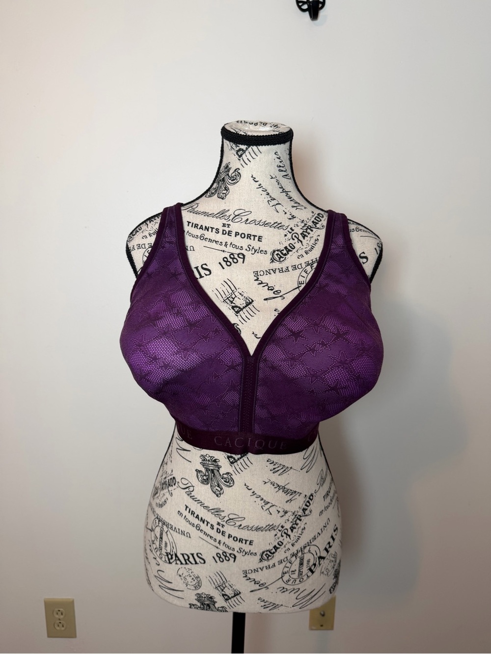 Cacique‎ Deep Purple Lace Front-Closure Bralette